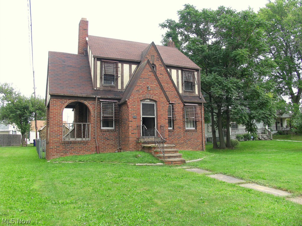 4557 Turney Road Cleveland, OH 44105 - Photo 1 of 19