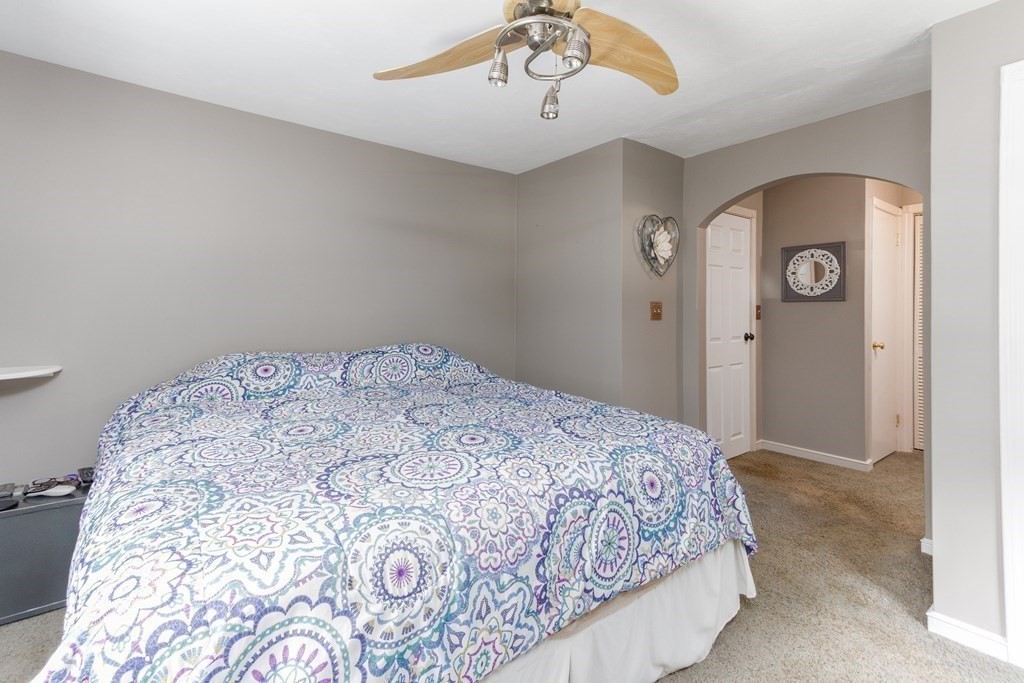 23 Pond Street Medway, MA 02053 - Photo 11 of 34