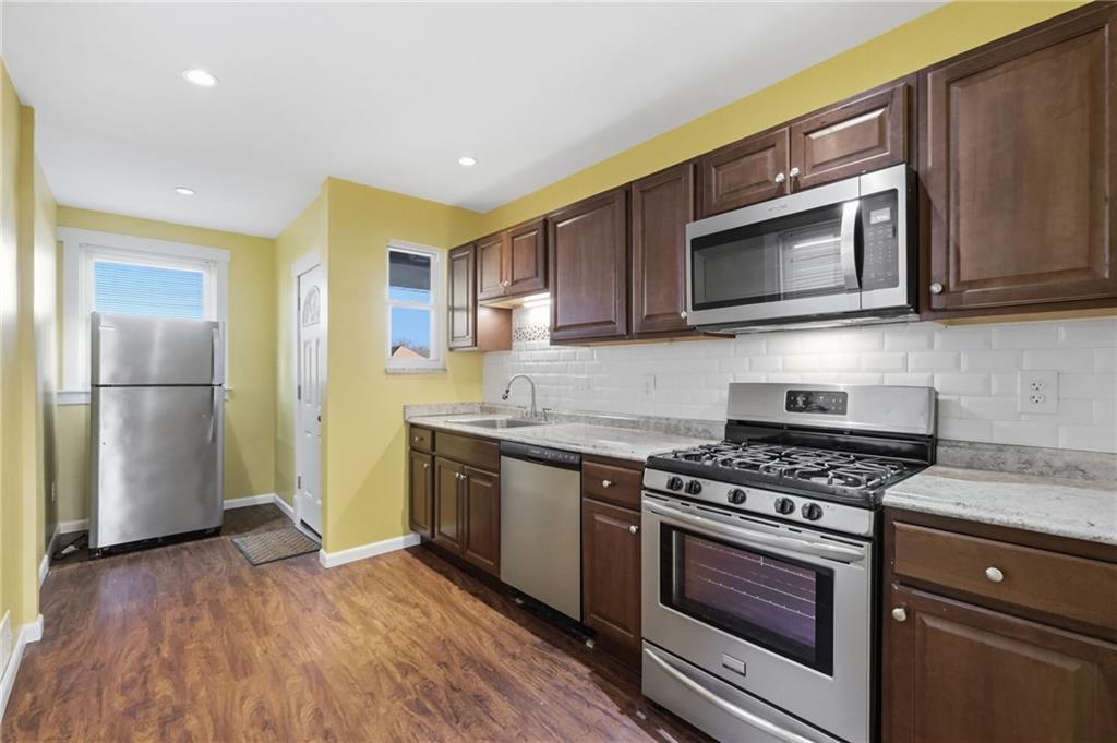 2303 Sherbrook Street, Unit 2 Pittsburgh, PA 15217 - Photo 12 of 29