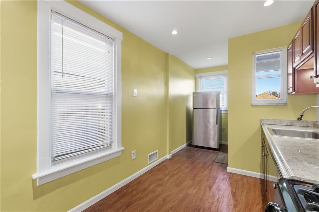 2303 Sherbrook Street, Unit 2 Pittsburgh, PA 15217 - Photo 17 of 29