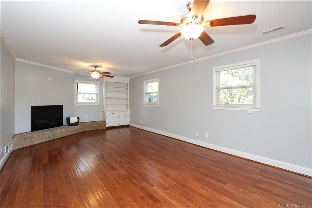 1124 Braeburn Road Charlotte, NC 28211 - Photo 12 of 35 Gallery Image 12