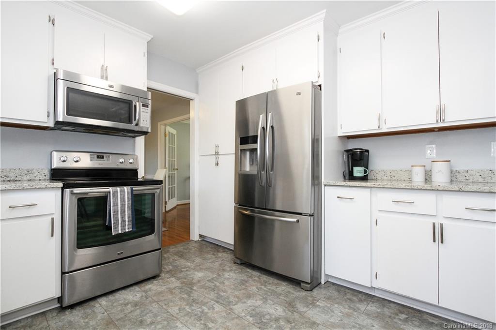 1124 Braeburn Road Charlotte, NC 28211 - Photo 10 of 35 Gallery Image 10