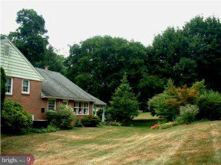 233 Brookmead Road Wayne, PA 19087 - Photo 3 of 4