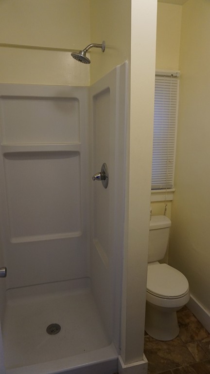 369 Tremont Street Springfield, MA 01104 - Photo 7 of 20 Gallery Image 7