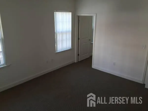 $2,200 | 454 Gawron Court, Parlin, NJ 08859