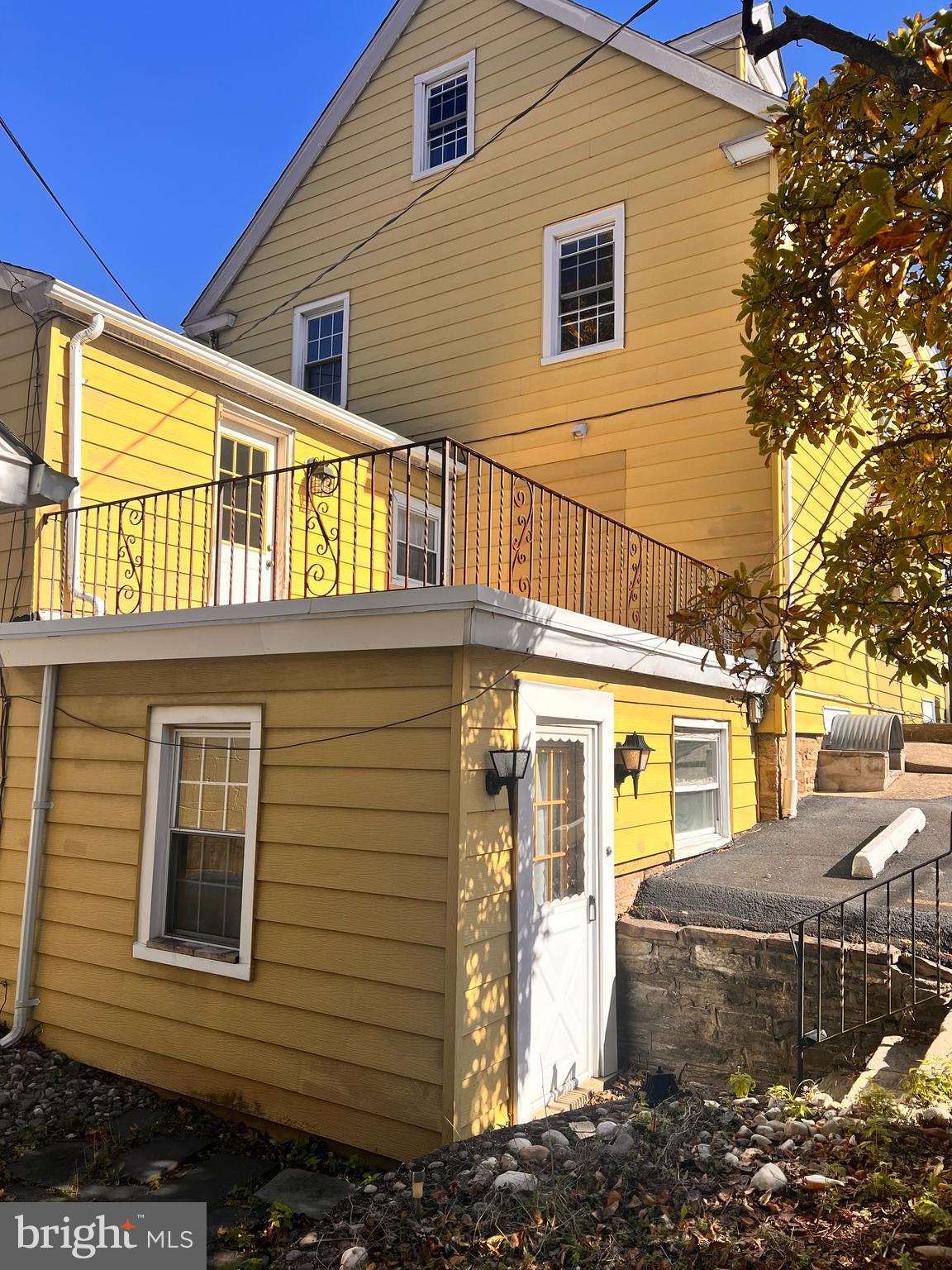 1900 Old York Road Abington, PA 19001 - Photo 4 of 5 a view of a house with a yard
