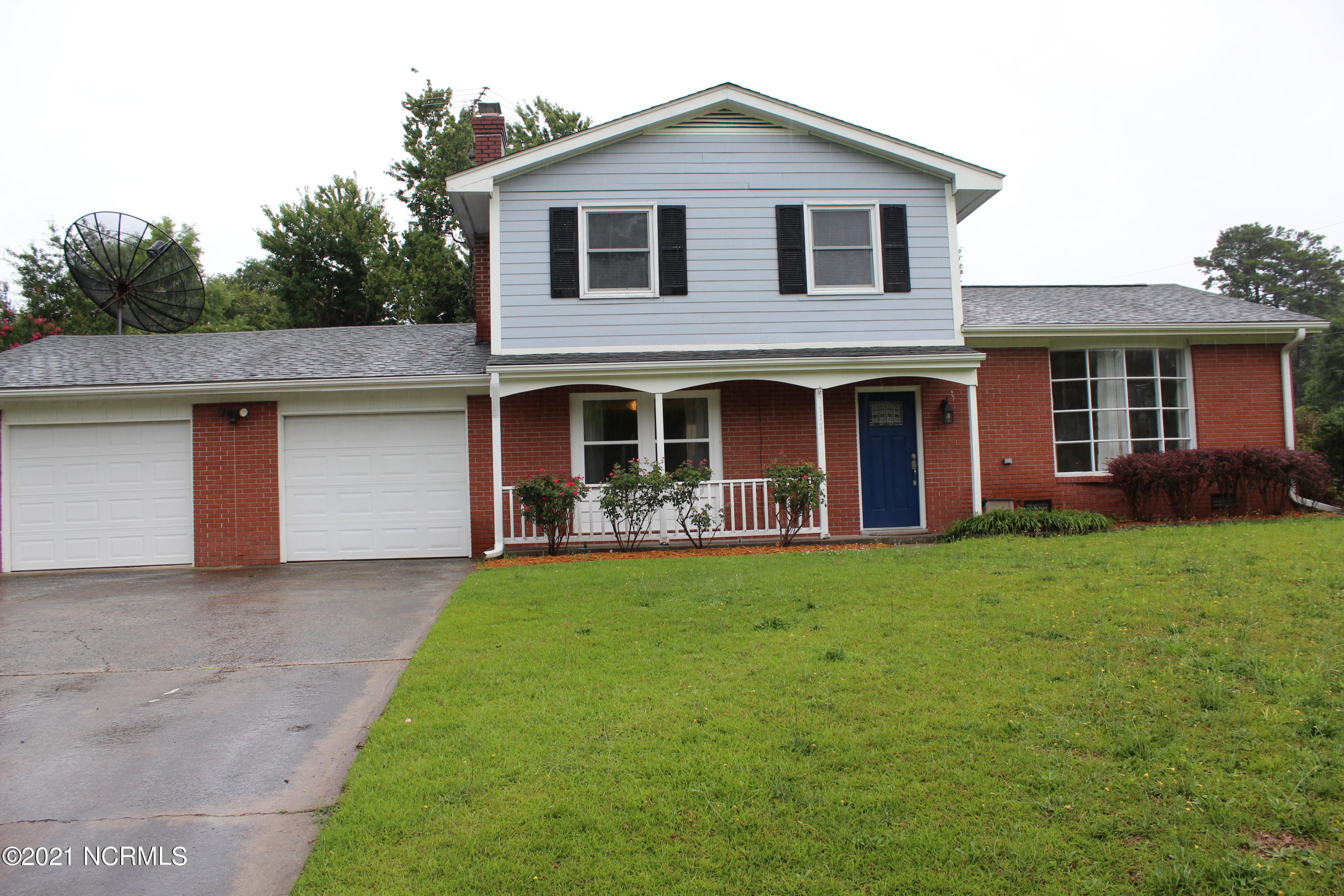 111 Graham Road Newport, NC 28570 - Photo 1 of 42 Front of House