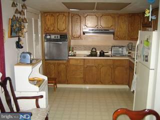 9 Raleigh Place Willingboro, NJ 08046 - Photo 3 of 6