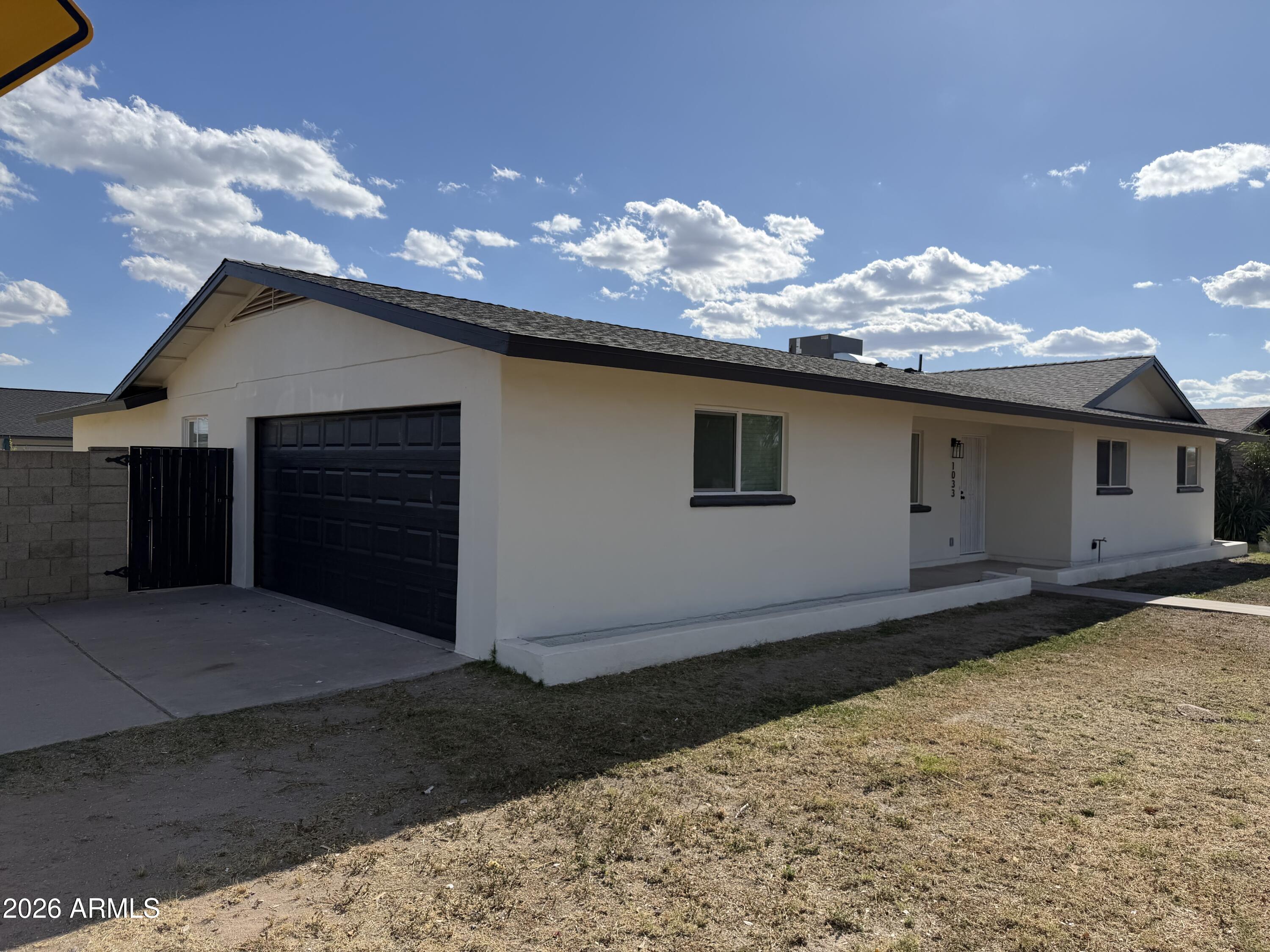 1033 West Rio Salado Parkway Mesa, AZ 85201 - Photo 2 of 4 IMG_3557