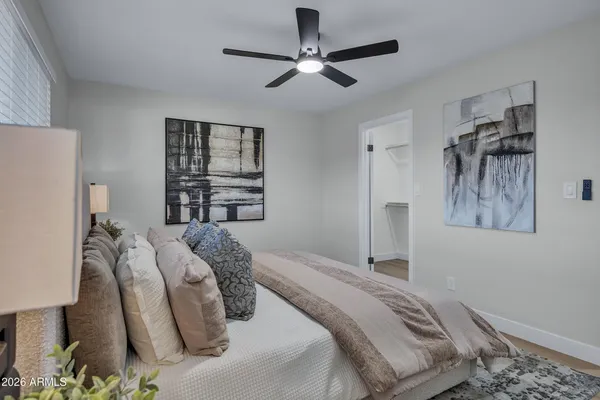 $549,900 | 1033 West Rio Salado Parkway, Mesa, AZ 85201