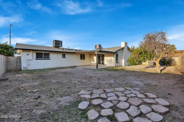 $549,900 | 1033 West Rio Salado Parkway, Mesa, AZ 85201