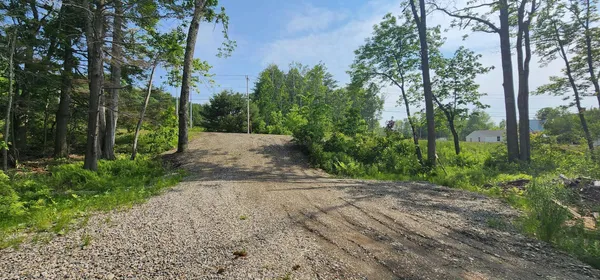$27,900 | 99 Waterville Road, Belfast, ME 04915