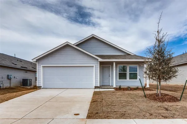 $2,095 | 7917 Gilbert Street, McKinney, TX 75071