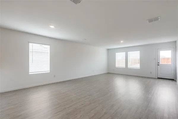 $2,095 | 7917 Gilbert Street, McKinney, TX 75071