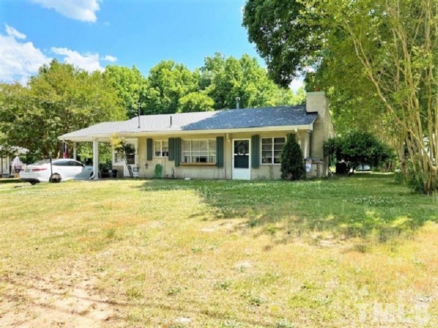 904 Goodwin Road Durham, NC 27712 - Photo 2 of 24