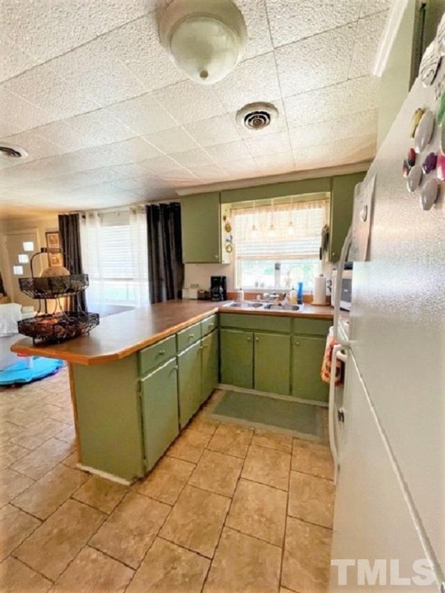 904 Goodwin Road Durham, NC 27712 - Photo 9 of 24