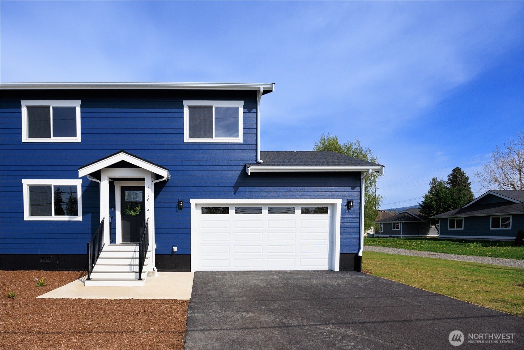 1116 Sumas Avenue, Unit 2 Sumas, WA 98295 - Photo 2 of 25