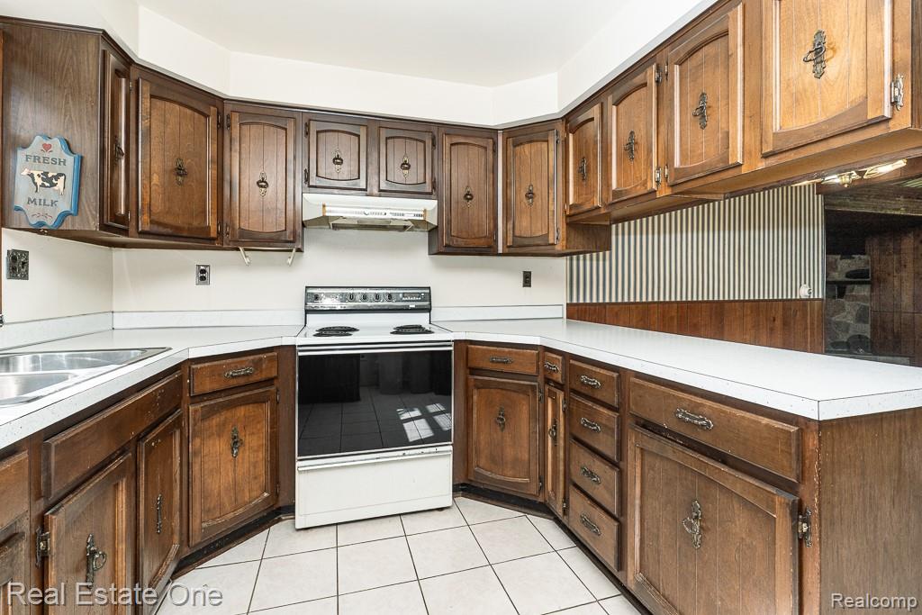 1480 East Hamlin Road Rochester Hills, MI 48307 - Photo 12 of 50