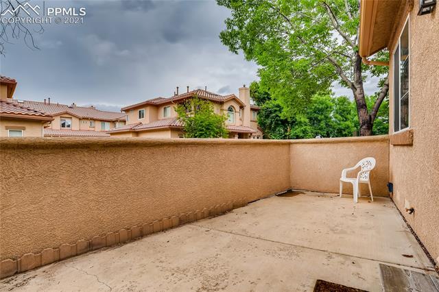 3207 Atrium Point Colorado Springs, CO 80906 - Photo 25 of 27 Large patio off of the dining area