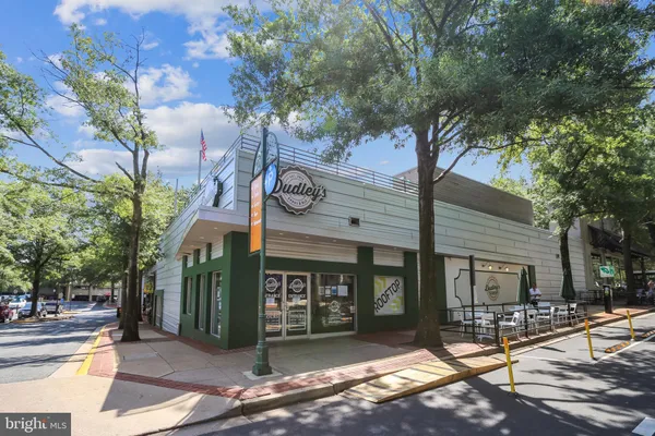 $600,000 | 3045 South Abingdon Street, Arlington, VA 22206