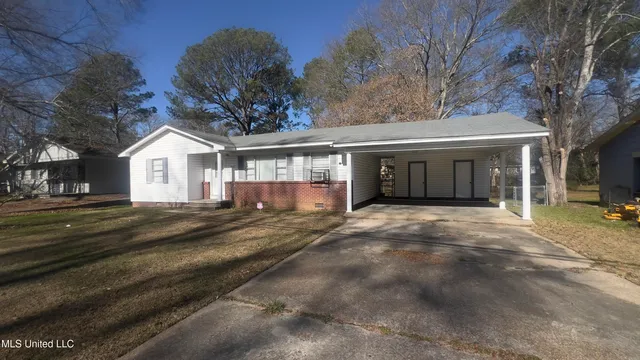 $89,900 | 1044 Cooper Road, Jackson, MS 39212