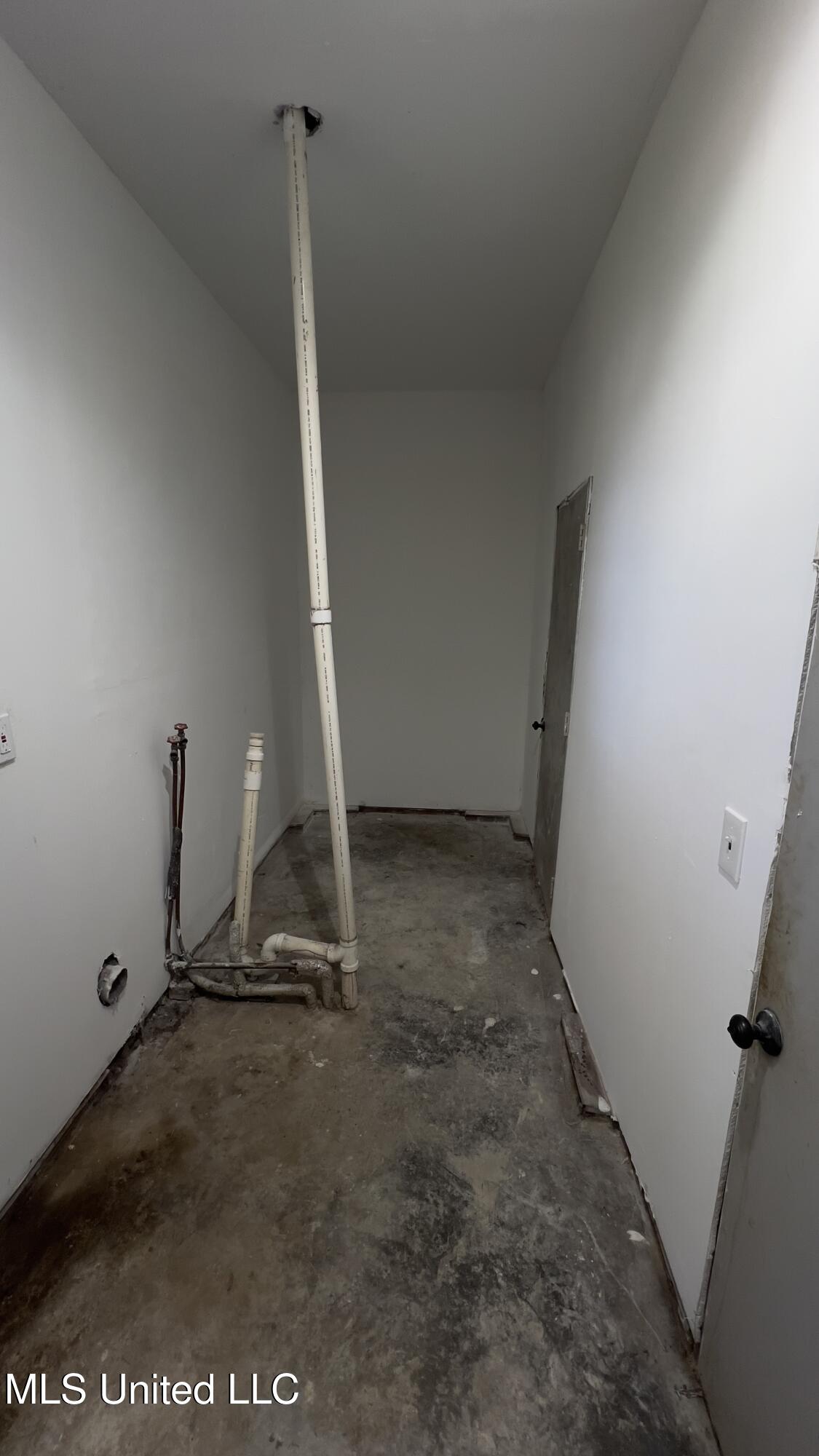 1044 Cooper Road Jackson, MS 39212 - Photo 19 of 21 IMG_1755