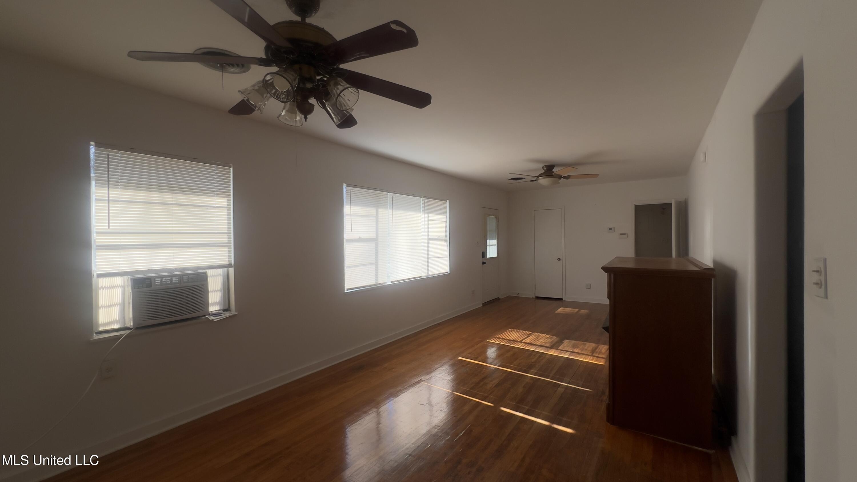 1044 Cooper Road Jackson, MS 39212 - Photo 2 of 21 IMG_1737