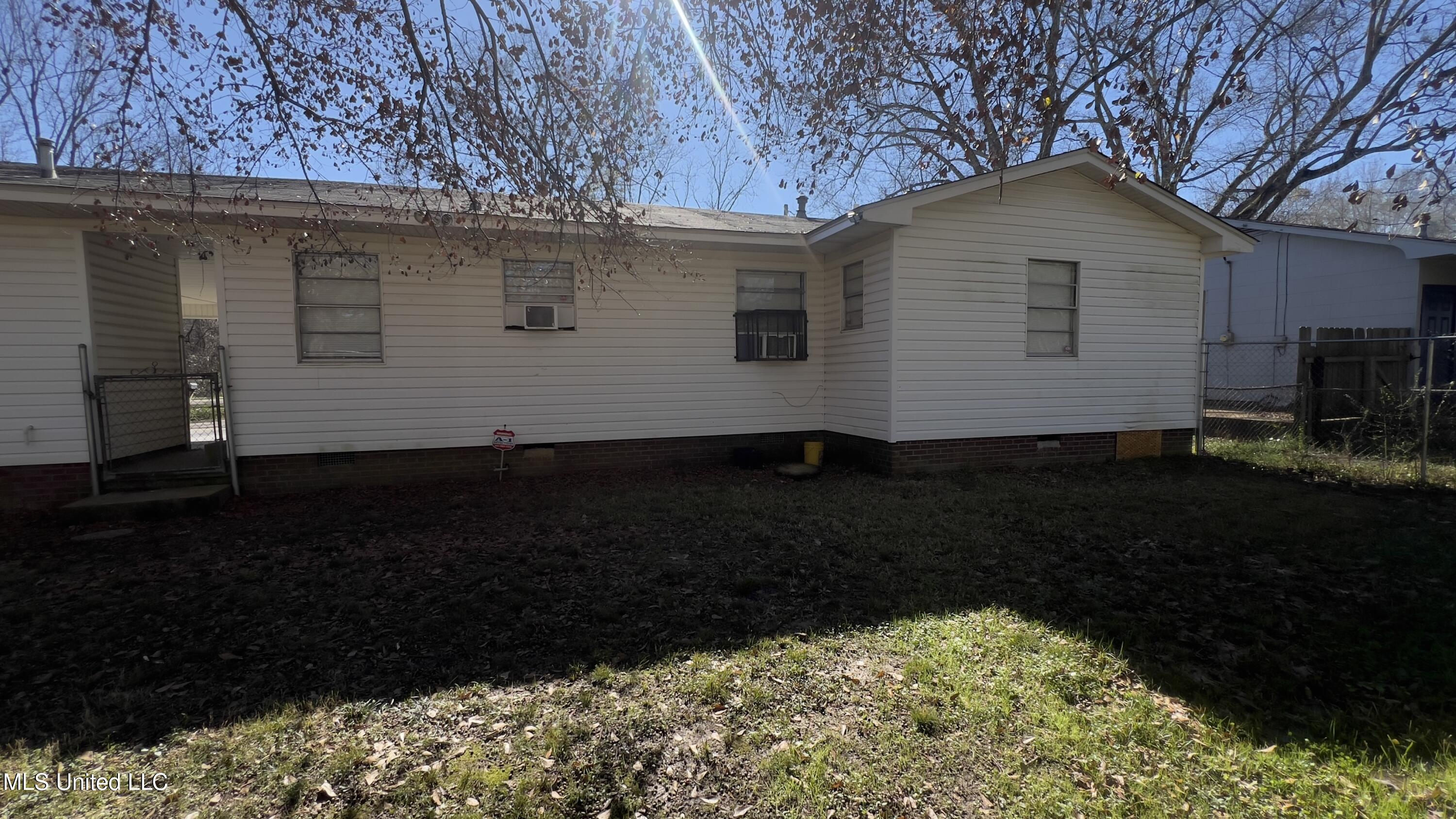 1044 Cooper Road Jackson, MS 39212 - Photo 21 of 21 IMG_1758