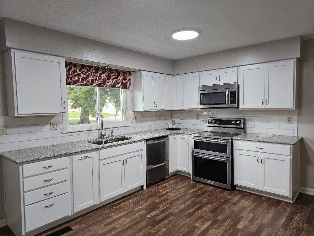 478 Shadow Drive Decatur, IL 62526 - Photo 5 of 22 Gallery Image 5