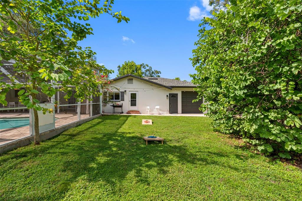 1811 Nursery Road Clearwater, FL 33764 - Photo 12 of 94