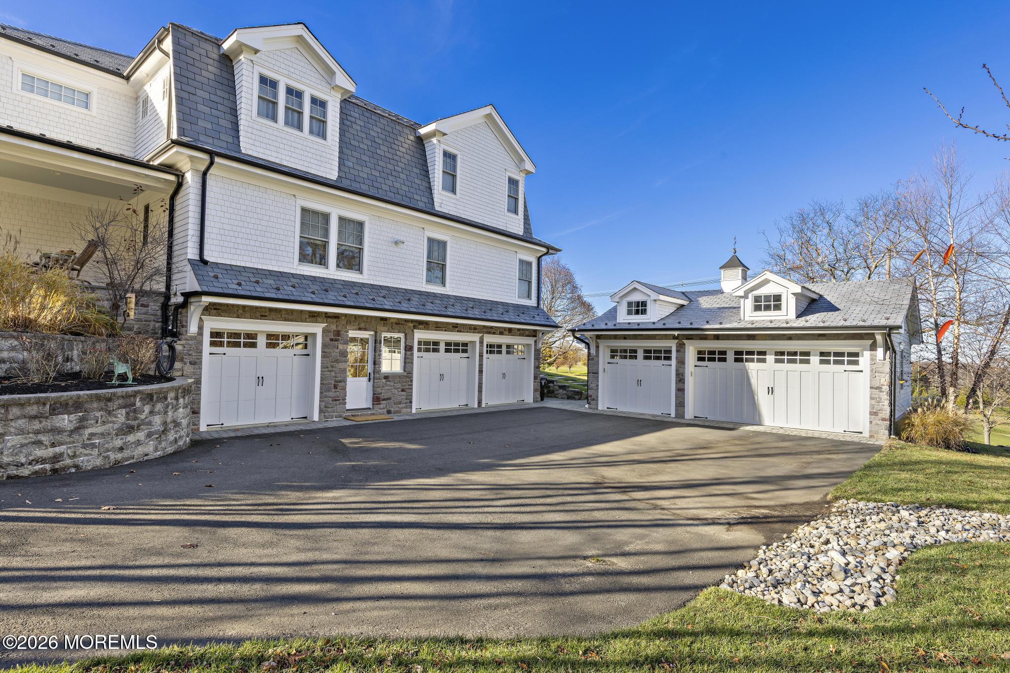 9 Beacon Hill Road Atlantic Highlands, NJ 07716 - Photo 11 of 65 9 Beacon Hill Rd