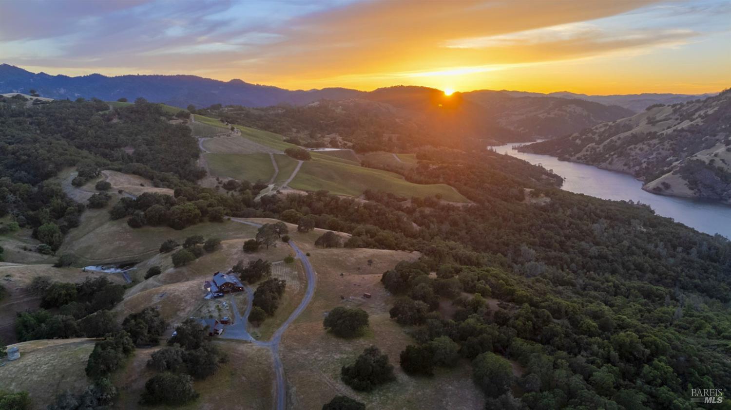 13451 Rockpile Road Geyserville, CA 95441 - Photo 14 of 92