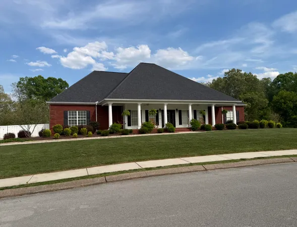 $689,900 | 940 Brandy Way, Soddy Daisy, TN 37379