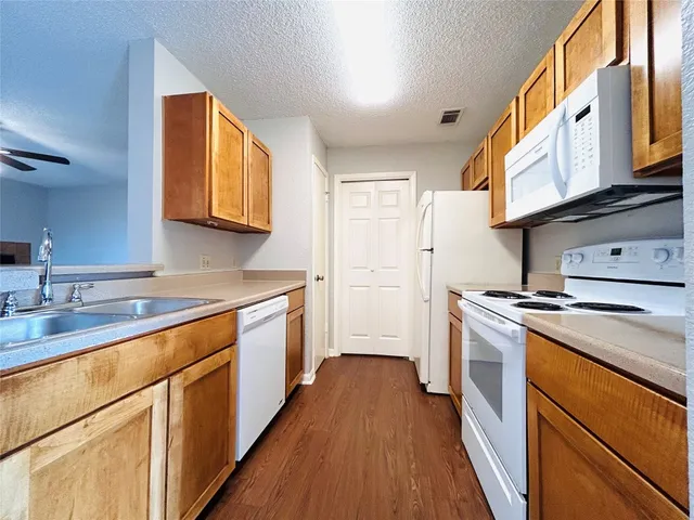 $1,195 | 8913 Schick Road, Unit D, Austin, TX 78729