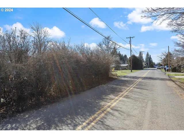 $1,000,000 | 3391 Avalon Drive, Hood River, OR 97031