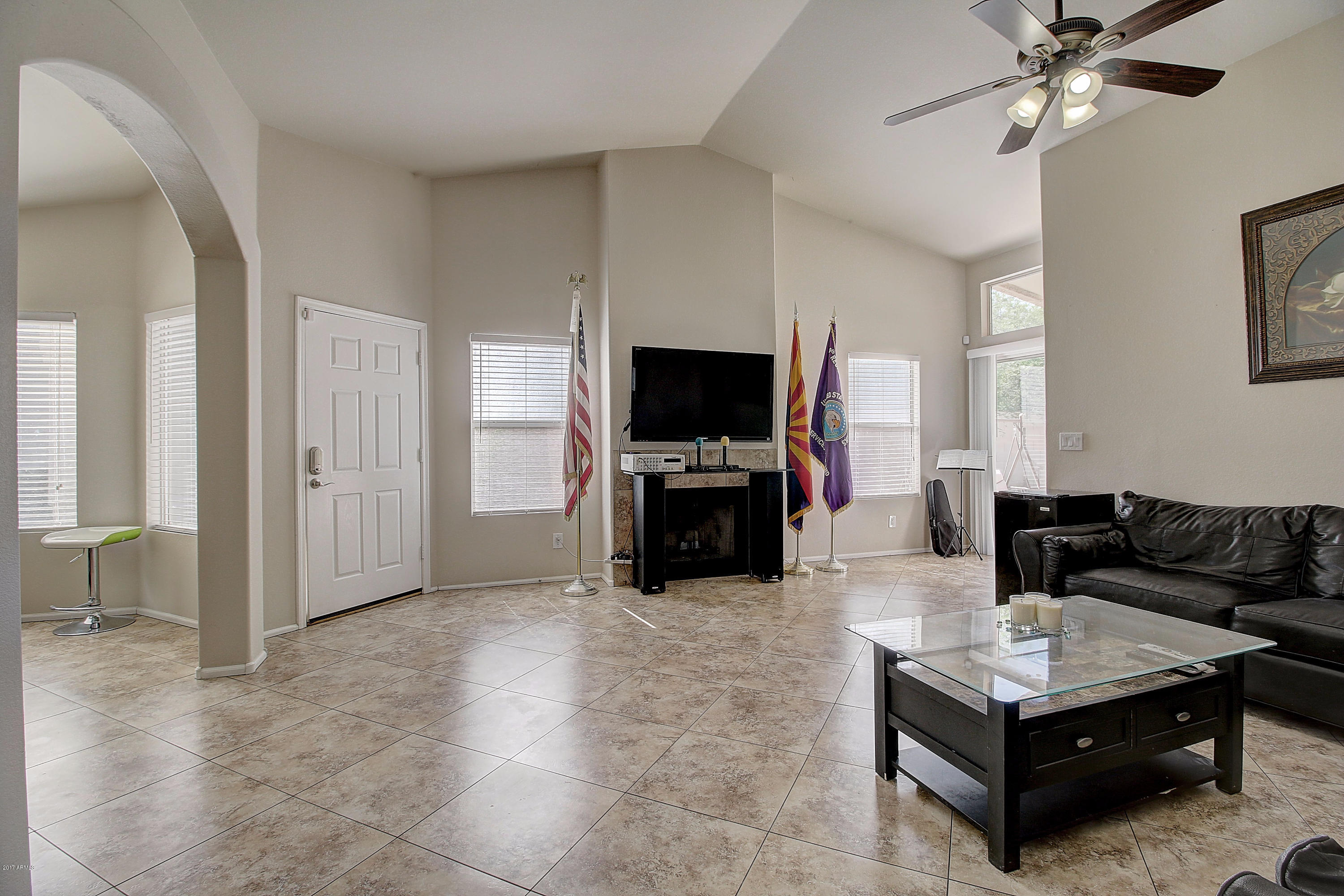 3132 East Escuda Road Phoenix, AZ 85050 - Photo 10 of 27 IMG_1975_6_7_8_9