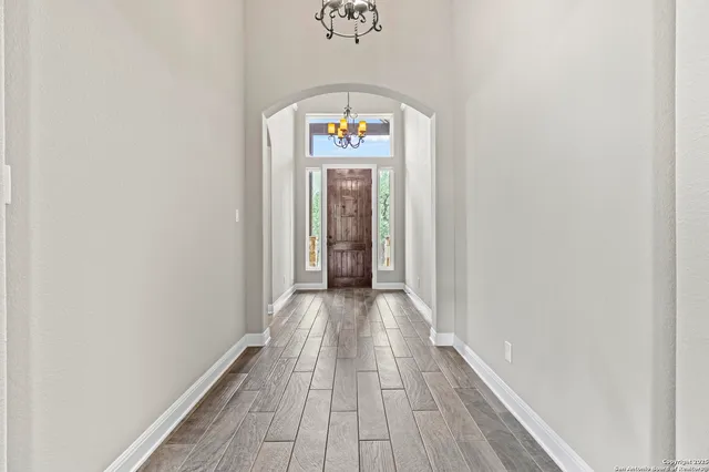 $900,000 | 1117 Provence Place, New Braunfels, TX 78132