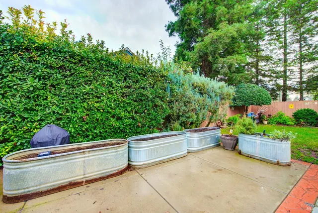 $585,000 | 835 Royal Elf Court, Dixon, CA 95620