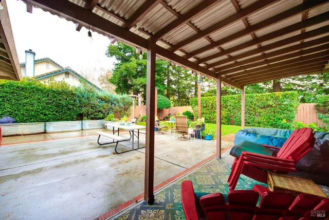 $585,000 | 835 Royal Elf Court, Dixon, CA 95620