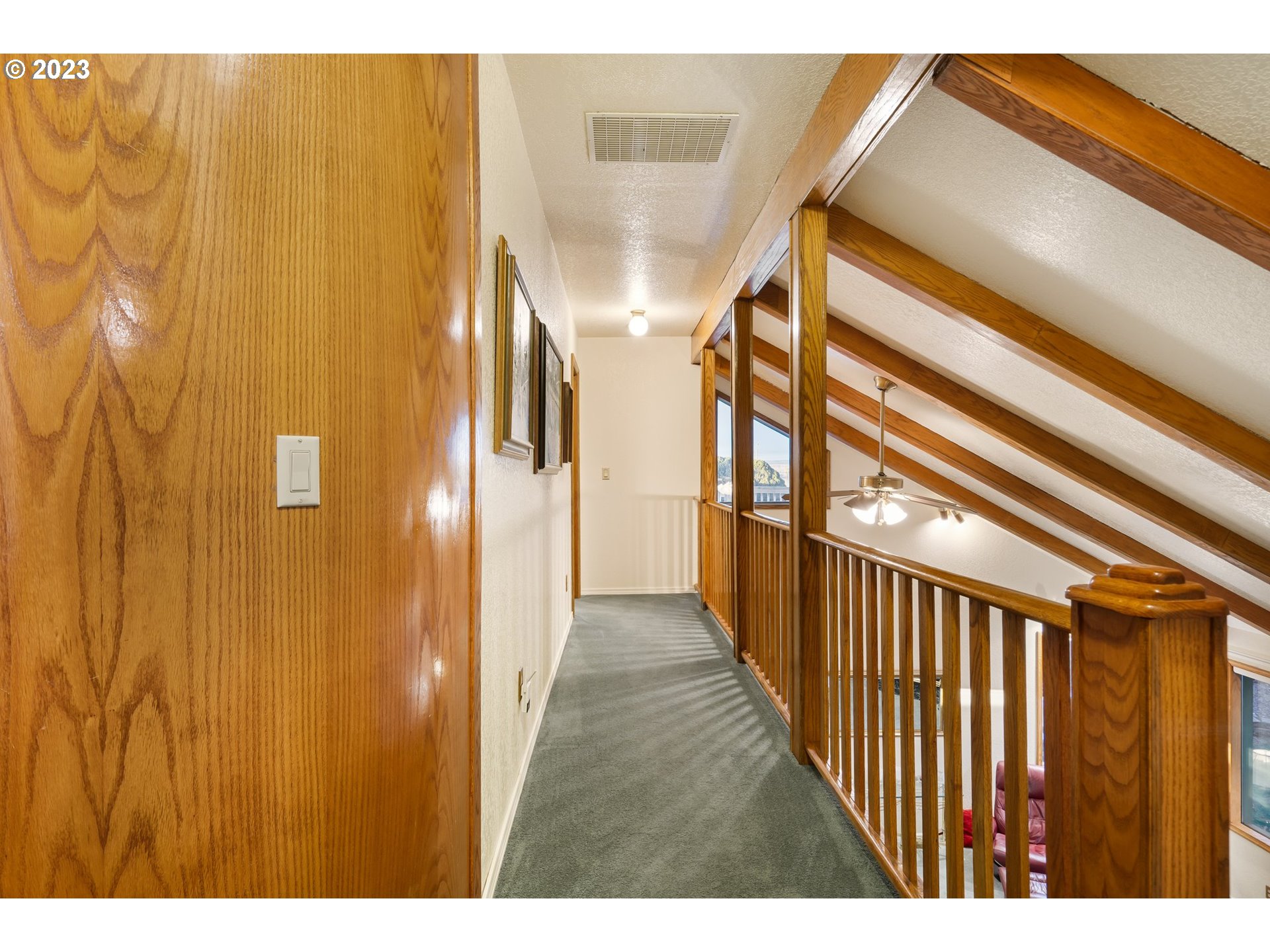 345 3rd Street Northeast Irrigon, OR 97844 - Photo 23 of 39 a view of a hallway with wooden floor