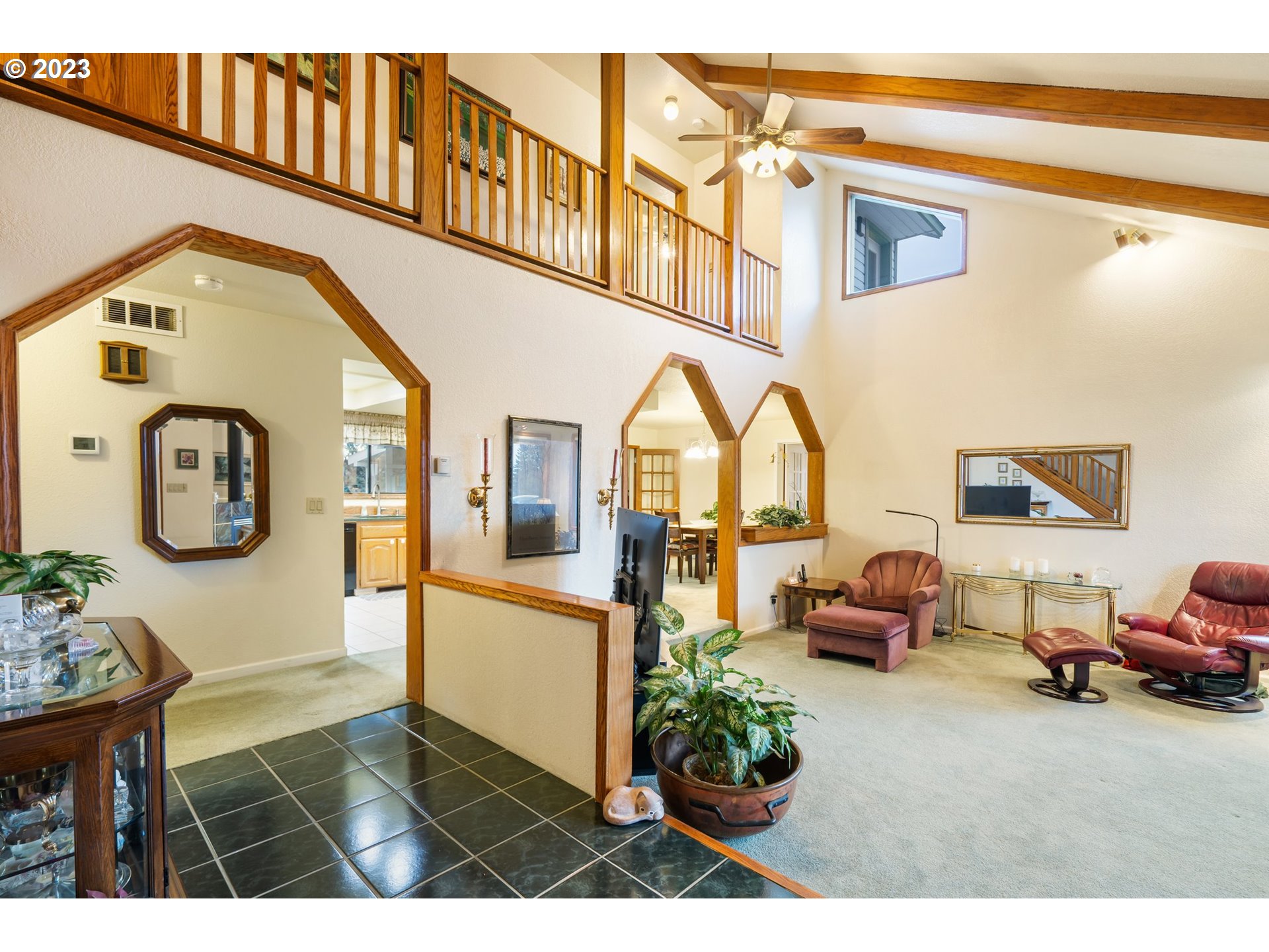 345 3rd Street Northeast Irrigon, OR 97844 - Photo 5 of 39 a view of living room filled with furniture and a chandelier