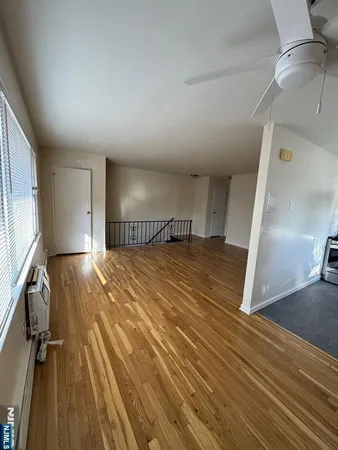 $1,850 | 60 Columbia Avenue, Unit 48, Dumont, NJ 07628