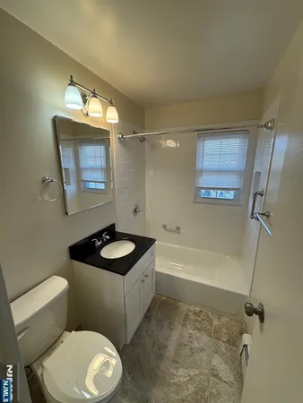 $1,850 | 60 Columbia Avenue, Unit 48, Dumont, NJ 07628