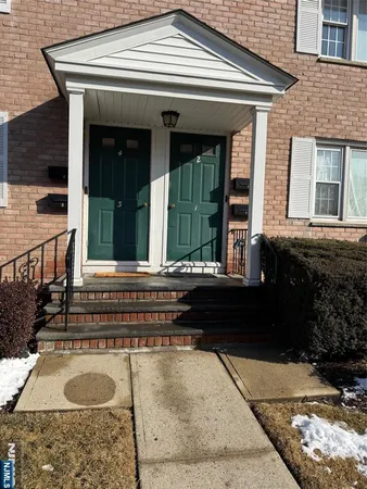$1,850 | 60 Columbia Avenue, Unit 48, Dumont, NJ 07628