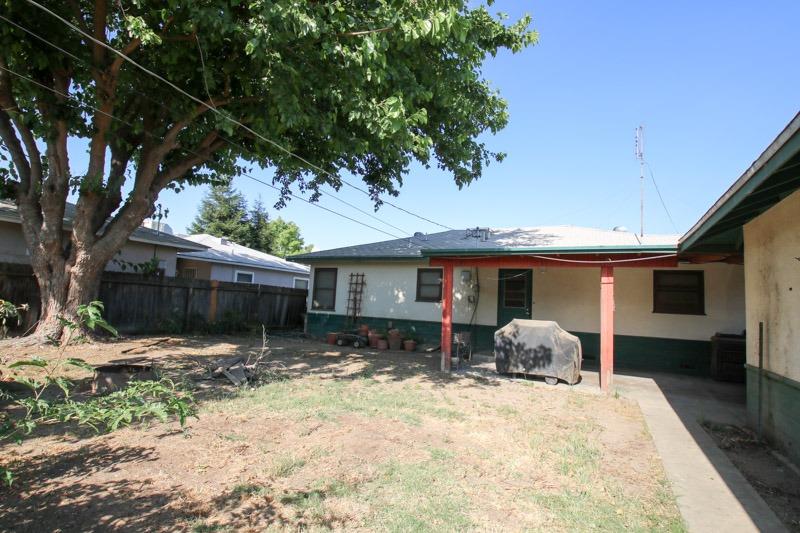 1151 South Rupert Avenue Reedley, CA 93654 - Photo 30 of 35 Gallery Image 30