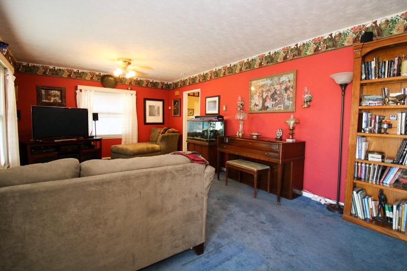 1151 South Rupert Avenue Reedley, CA 93654 - Photo 4 of 35 Gallery Image 4