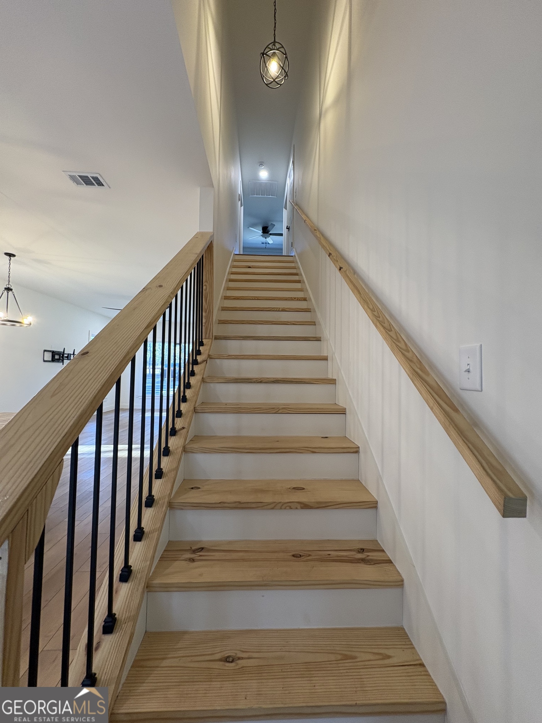 435 Muskogee Trail Dublin, GA 31021 - Photo 21 of 31 a view of entryway