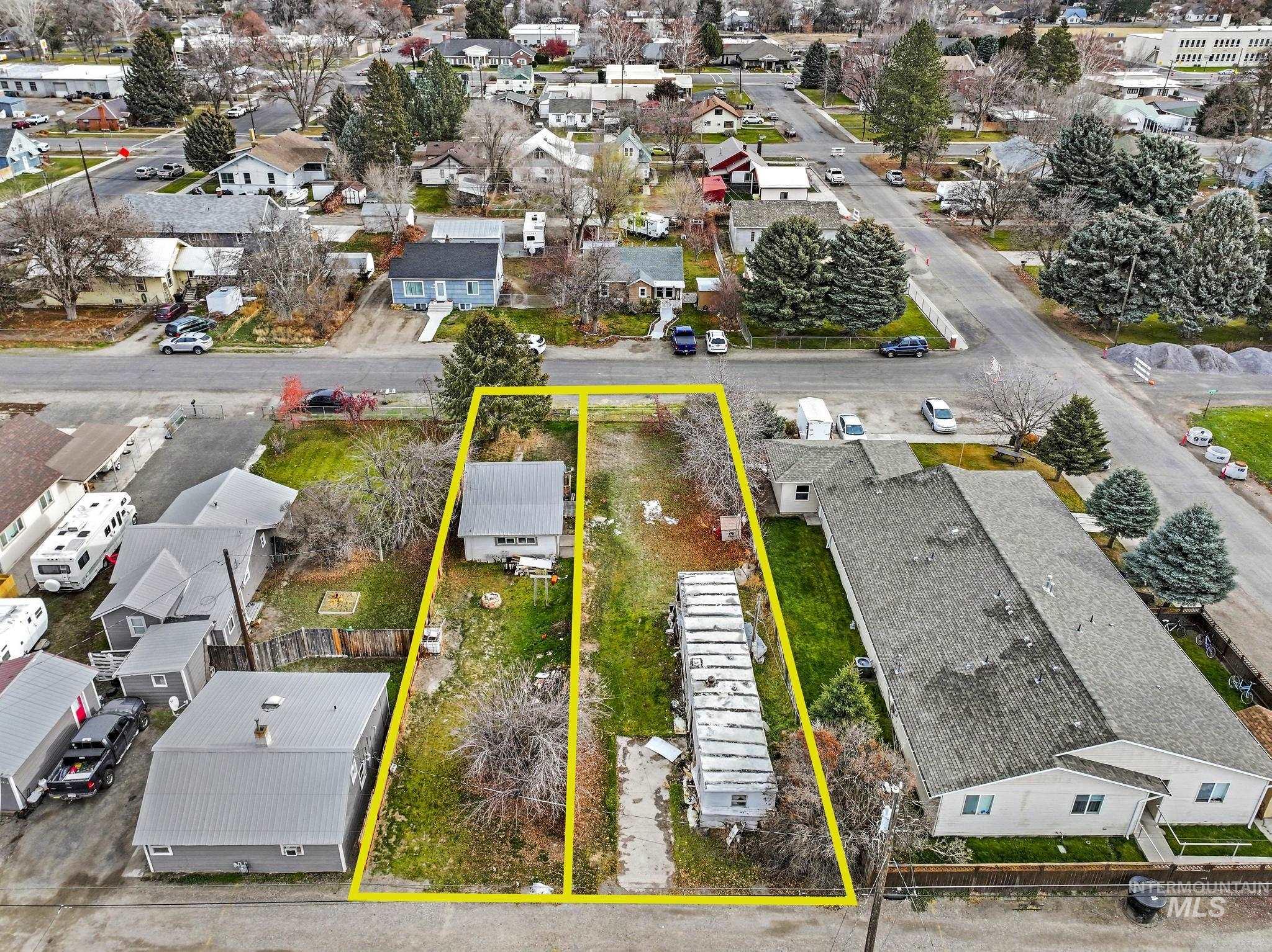 729 California Street Gooding, ID 83330 - Photo 17 of 21