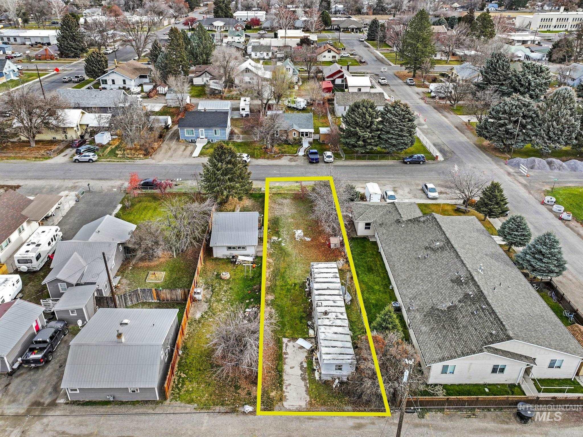 729 California Street Gooding, ID 83330 - Photo 19 of 21