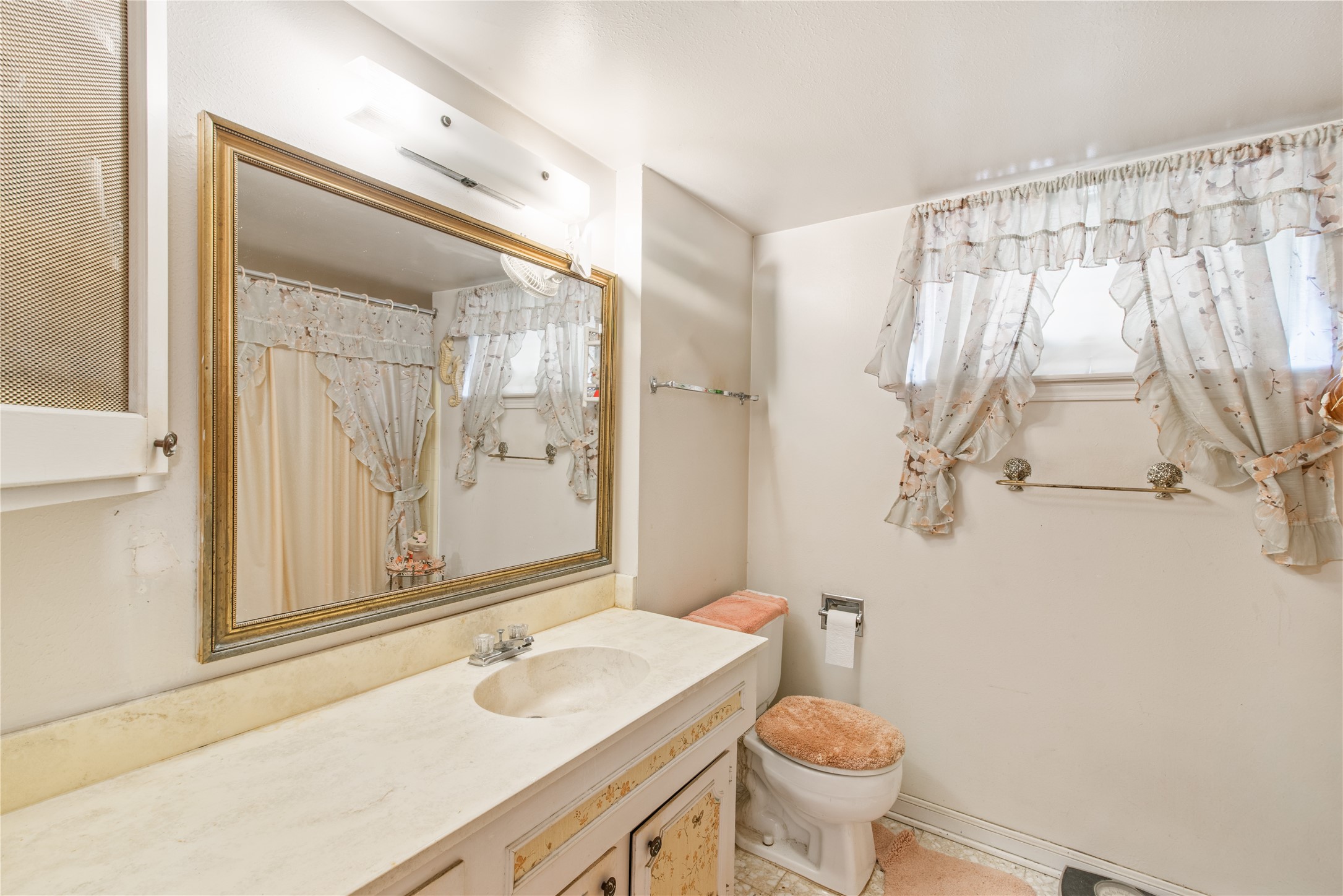 4627 Hollybrook Lane Houston, TX 77039 - Photo 14 of 42